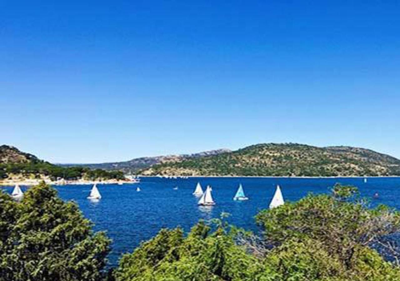 San Martín de ValdeiglesiasPlaya De Madridアパートメント エクステリア 写真